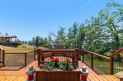 730 Treetops Spur, Sidney Island, BC 