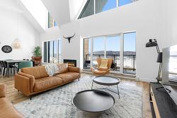 402-750 Boul. Monseigneur-De Laval  Baie-Saint-Paul, QC G3Z 2V5