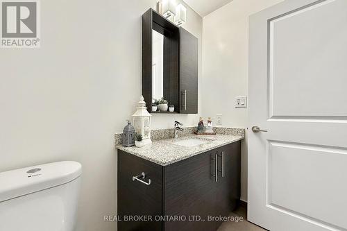 1018 - 325 South Park Road, Markham, ON - Indoor Photo Showing Bathroom