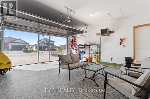 30 Raycroft Drive, Belleville (Thurlow Ward), ON - 