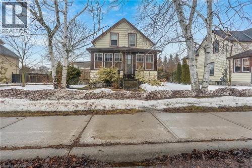 42 Sanders Street, Tillsonburg, ON - Outdoor
