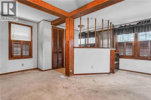 42 Sanders Street, Tillsonburg, ON - Indoor Photo Showing Other Room