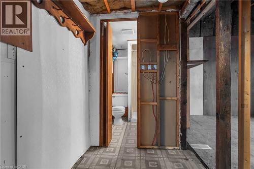 42 Sanders Street, Tillsonburg, ON - Indoor