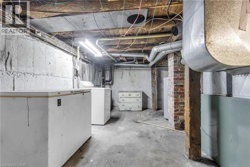 42 Sanders Street, Tillsonburg, ON - Indoor