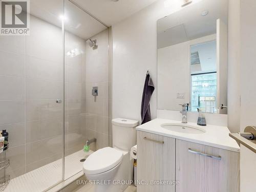 1303 - 65 Mutual Street, Toronto, ON - Indoor Photo Showing Bathroom