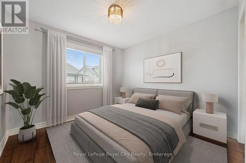 77 Laughland Lane, Guelph (Pineridge/Westminster Woods), ON - Indoor Photo Showing Bedroom
