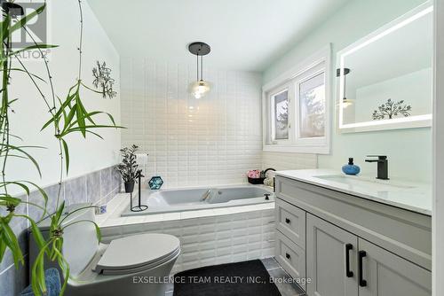 103 St. George Street W, North Glengarry, ON - Indoor Photo Showing Bathroom