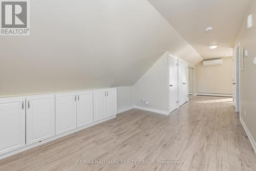 324 Montfort Street, Ottawa, ON - Indoor Photo Showing Other Room