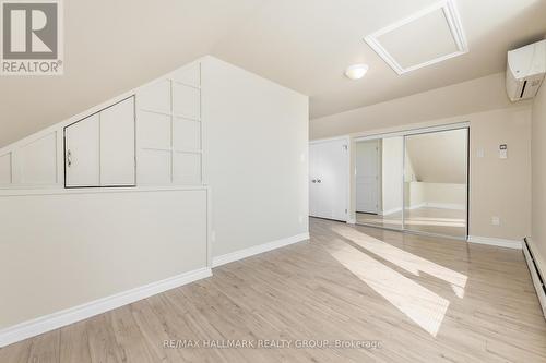 324 Montfort Street, Ottawa, ON - Indoor Photo Showing Other Room