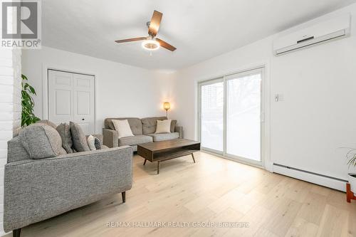 324 Montfort Street, Ottawa, ON - Indoor