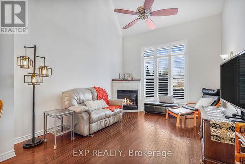 Living Room - 2092 Melette Crescent, Ottawa, ON - Indoor With Fireplace