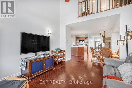Open Concept Living Room - 2092 Melette Crescent, Ottawa, ON - Indoor Photo Showing Living Room