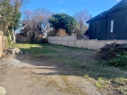 2017 Cameron St  Victoria, BC V8T 3N4