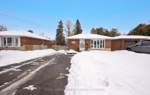 357 Rossland Road E, Oshawa, ON - Outdoor