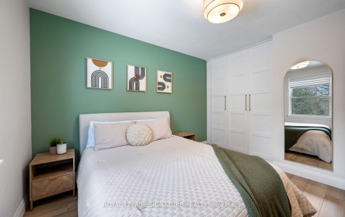 357 Rossland Road E, Oshawa, ON - Indoor Photo Showing Bedroom