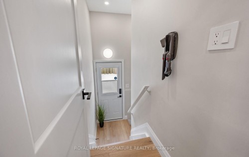 357 Rossland Road E, Oshawa, ON - Indoor Photo Showing Other Room