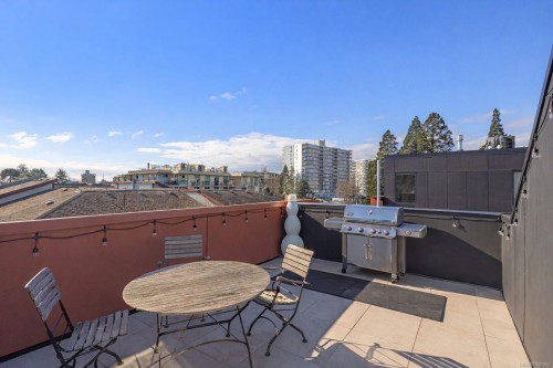 402-430 Parry St, Victoria, BC - Outdoor With Deck Patio Veranda