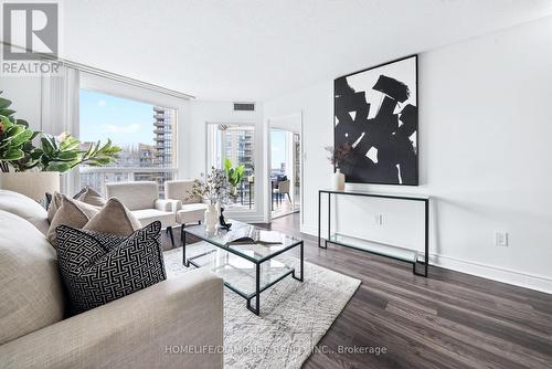 2002 - 5 Concorde Place, Toronto, ON - Indoor Photo Showing Living Room