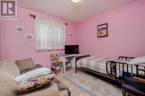 119 Glen Long Avenue, Toronto, ON - Indoor Photo Showing Bedroom