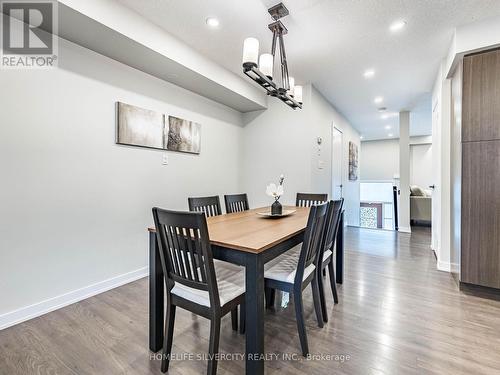 98 Crafter Crescent, Hamilton, ON - Indoor Photo Showing Dining Room