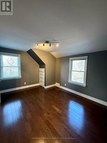 10 Yorkton Boulevard, Markham, ON - Indoor Photo Showing Other Room