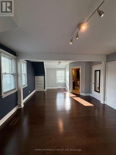 10 Yorkton Boulevard, Markham, ON - Indoor