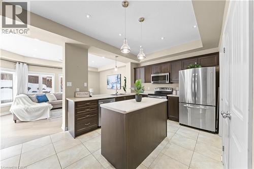 906 Audrey Place, Kitchener, ON - Indoor Photo Showing Kitchen With Upgraded Kitchen