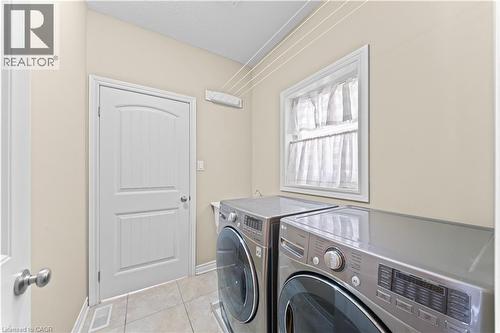 906 Audrey Place, Kitchener, ON - Indoor Photo Showing Laundry Room