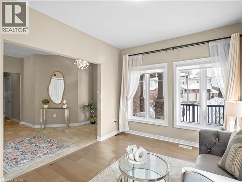 906 Audrey Place, Kitchener, ON - Indoor