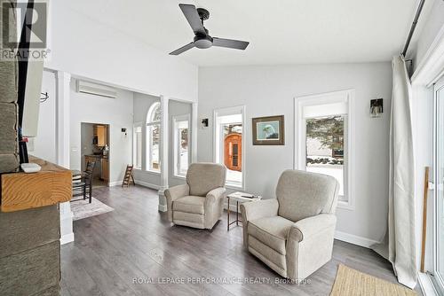 2 Barry Street, South Stormont, ON - Indoor Photo Showing Other Room