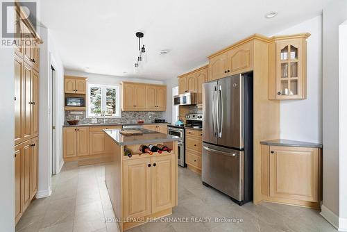 2 Barry Street, South Stormont, ON - Indoor Photo Showing Kitchen With Stainless Steel Kitchen