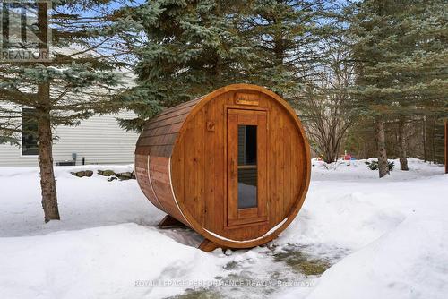 2 Barry Street, South Stormont, ON - Outdoor