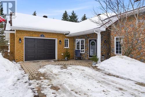 2 Barry Street, South Stormont, ON - Outdoor