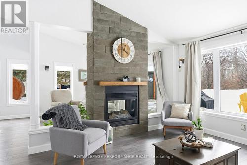 2 Barry Street, South Stormont, ON - Indoor Photo Showing Living Room With Fireplace