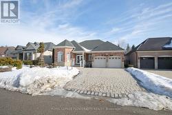 15 TRISTON COURT SW  Brampton, ON L6Y 5S2