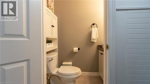 2062 Westmount Drive, Oakville, ON - Indoor Photo Showing Bathroom