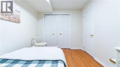 2062 Westmount Drive, Oakville, ON - Indoor Photo Showing Bedroom