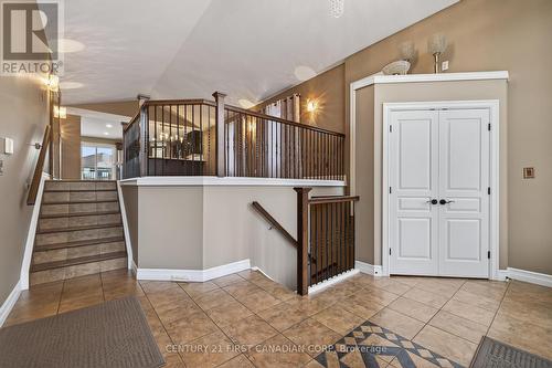 167 Tanoak Drive, London North (North E), ON - Indoor Photo Showing Other Room