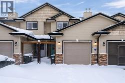 32 Legend Court  Sylvan Lake, AB T4S 0B1