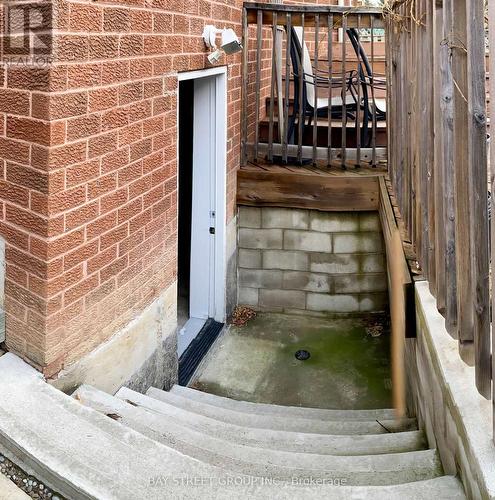 (Bsmt) - 3 Teseo Court, Richmond Hill, ON - Outdoor With Exterior