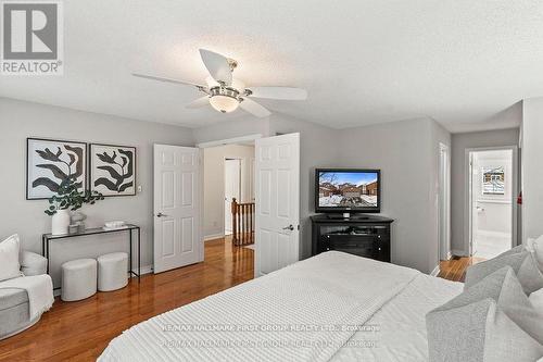 4 Winterberry Drive, Whitby, ON - Indoor Photo Showing Bedroom