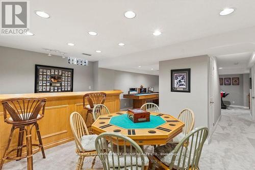 4 Winterberry Drive, Whitby, ON - Indoor Photo Showing Dining Room