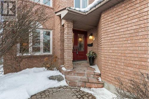 4 Winterberry Drive, Whitby, ON - Outdoor