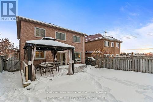 4 Winterberry Drive, Whitby, ON - Outdoor