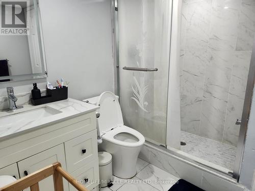 504 - 25 Fairview Road W, Mississauga, ON - Indoor Photo Showing Bathroom