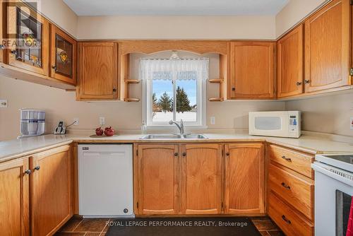 6575 Wendy Street, South Glengarry, ON - Indoor Photo Showing Kitchen With Double Sink