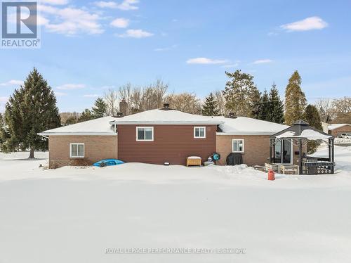 6575 Wendy Street, South Glengarry, ON - Outdoor