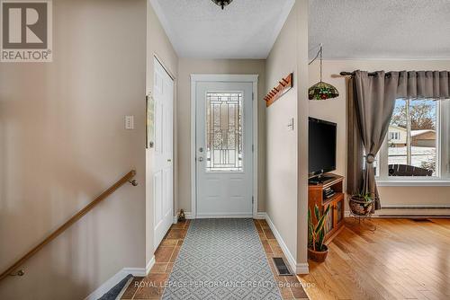 6575 Wendy Street, South Glengarry, ON - Indoor Photo Showing Other Room