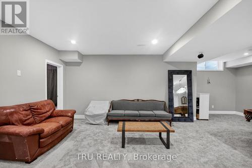 590 Anjana Circle, Ottawa, ON - Indoor Photo Showing Basement