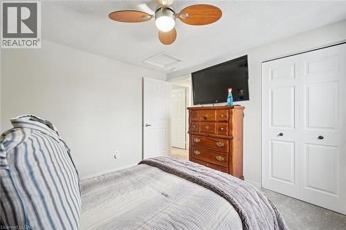 33 Chesterton Lane, Guelph, ON - Indoor Photo Showing Bedroom